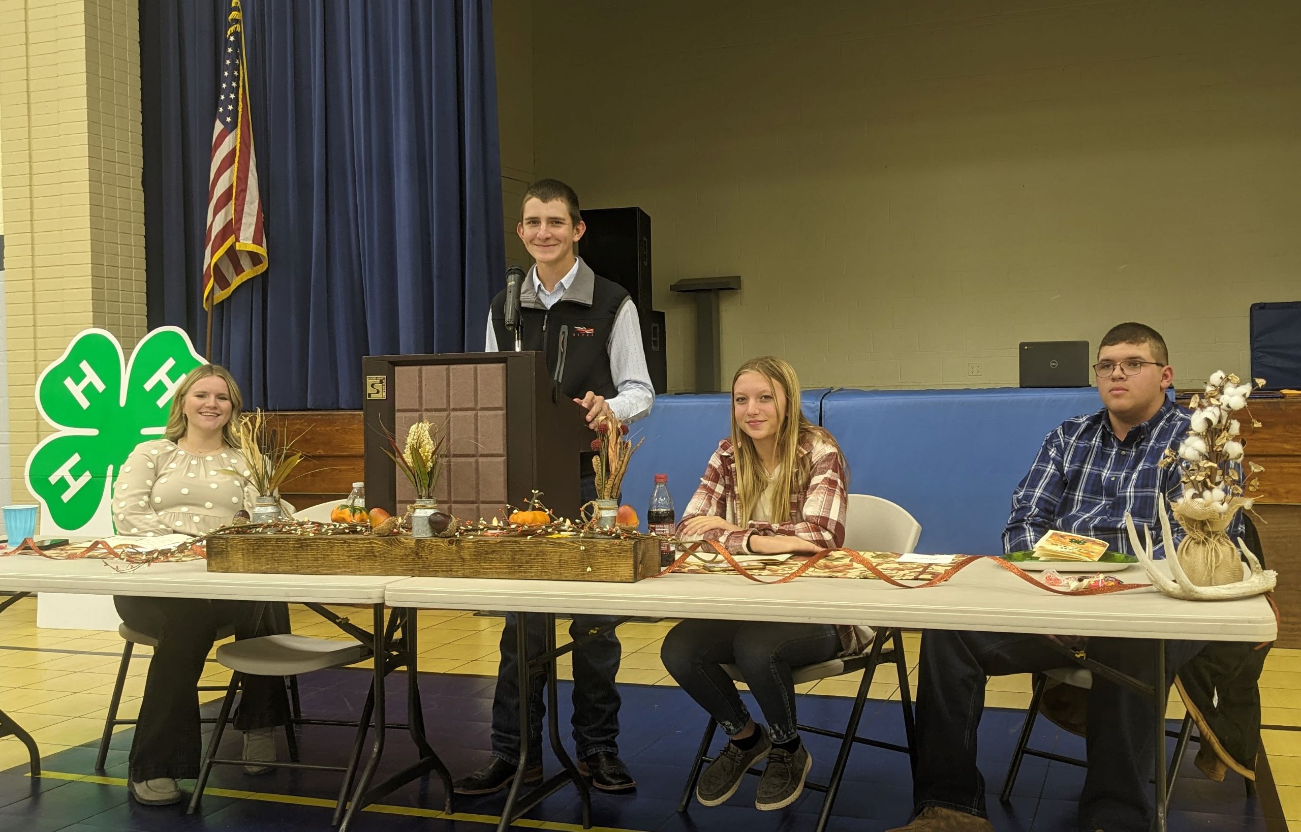 Head Table